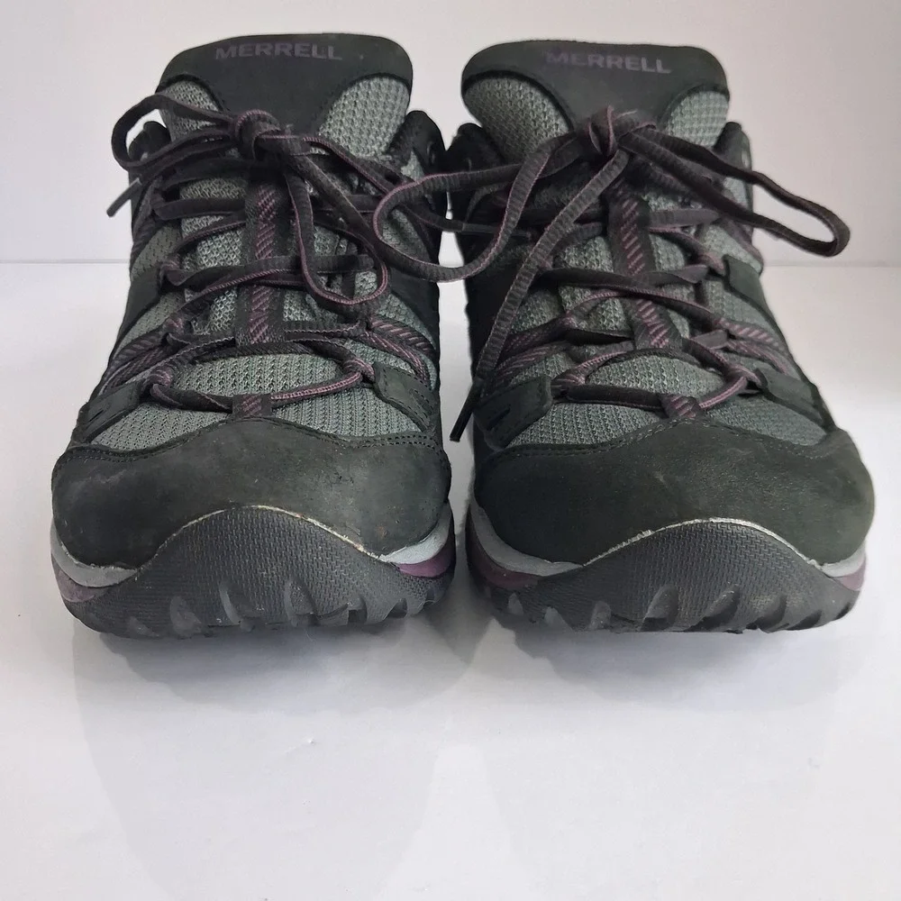 Merrell Women's Black and Purple Athletic Hiking Shoes